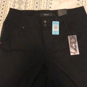 NWT Torrid pants!